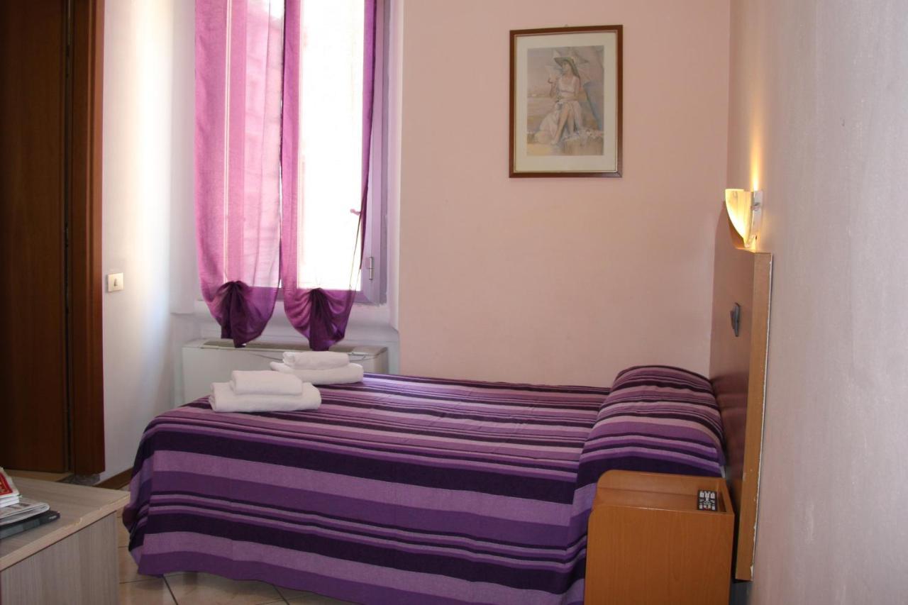 Hotel Adelchi Milan Exterior photo