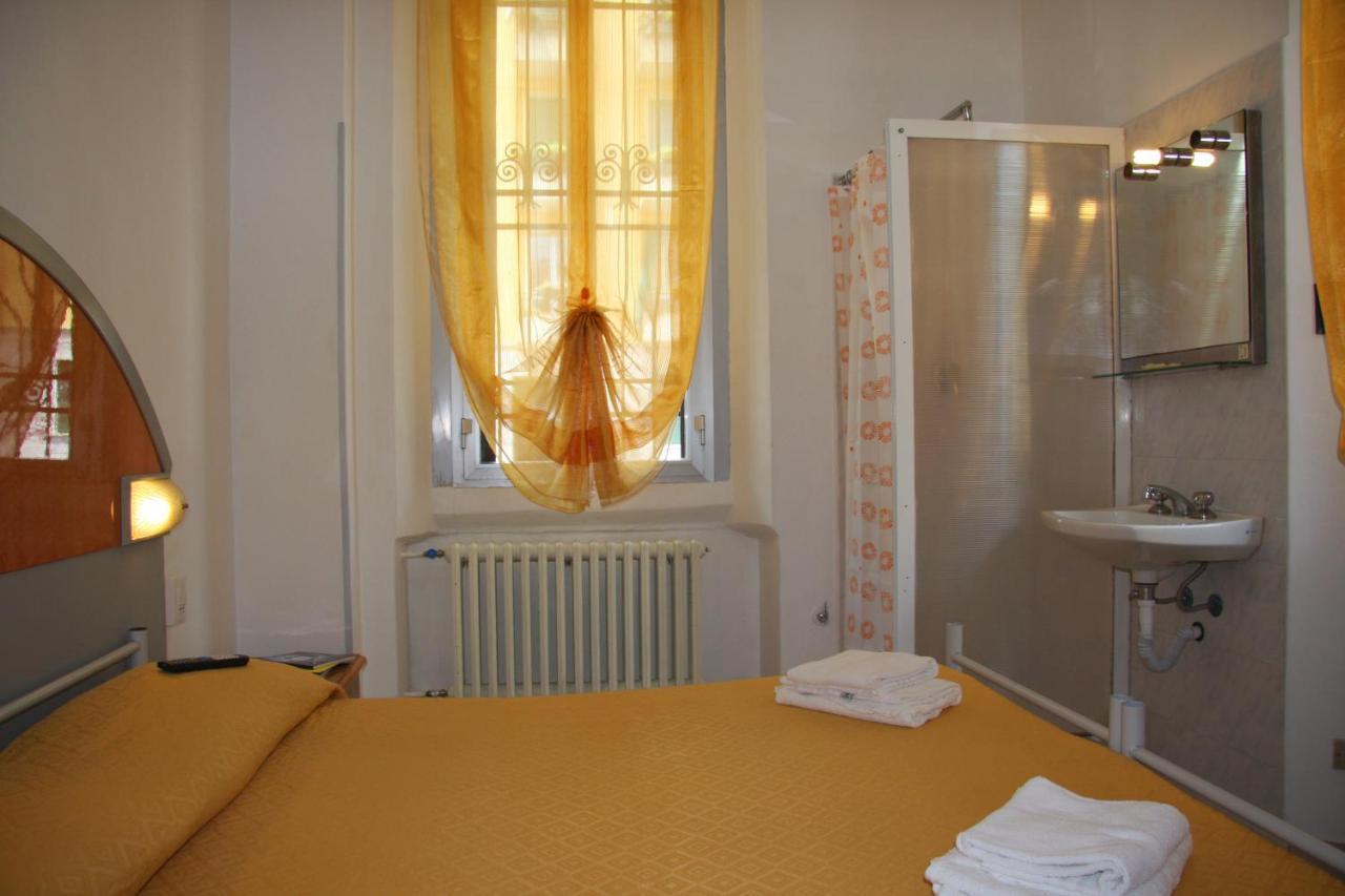 Hotel Adelchi Milan Exterior photo